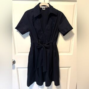 Diane Von Furstenberg navy classic shirt tie poplin collared dress 6 s small